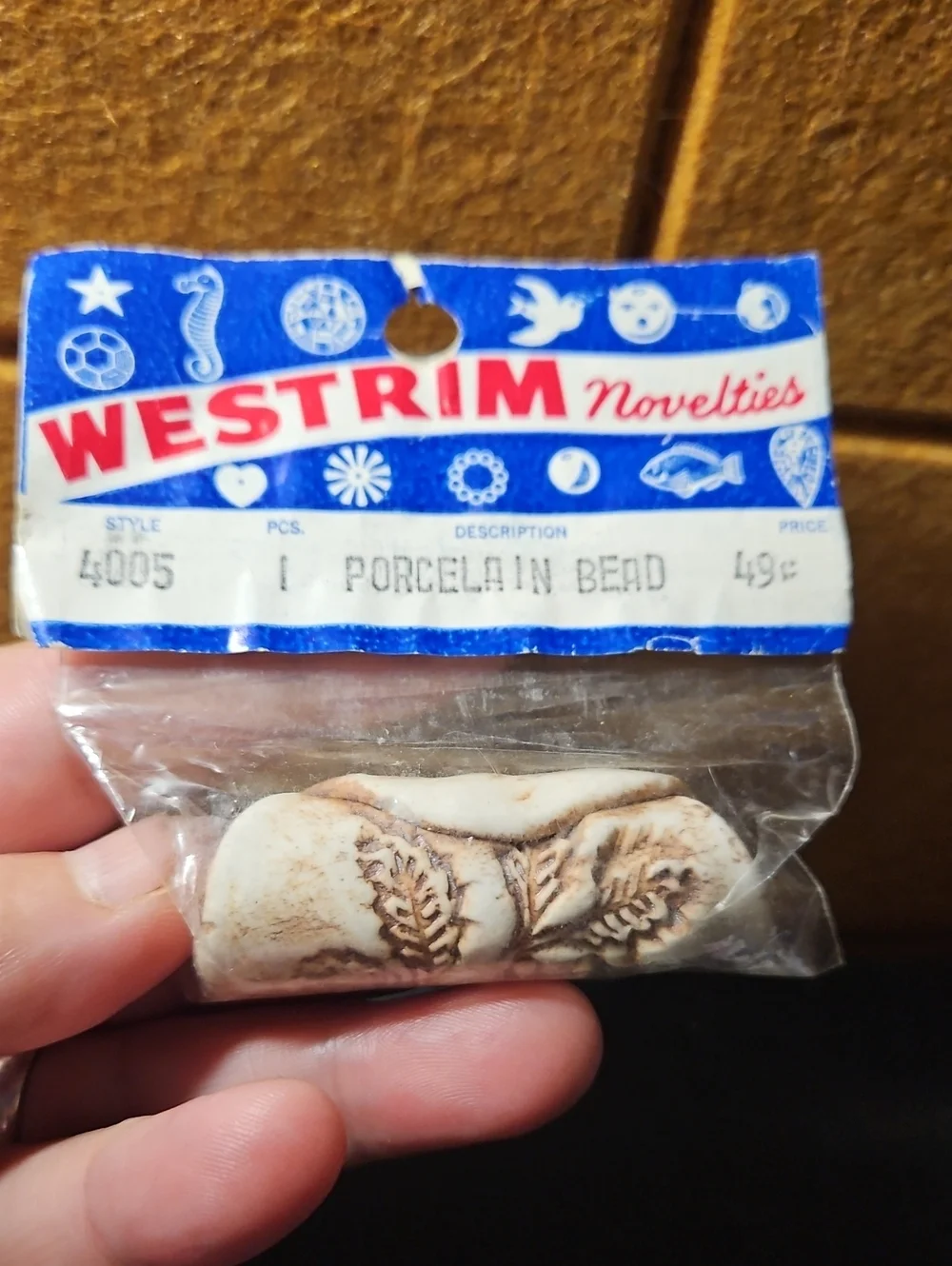 3 Random Vintage Ceramic Beads